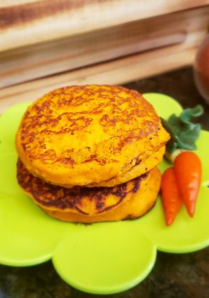 Una foto de Tortitas de zanahoria🥕