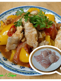 番茄甜椒炒旗魚帶筋肉 的食譜成品照片