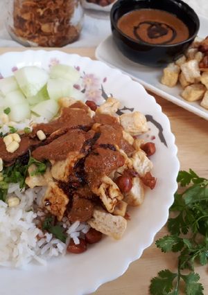 Foto resep Nasi Tahu Bumbu Kacang