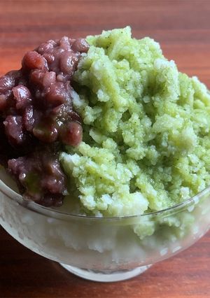A picture of Milk Granita with Matcha Syrup.