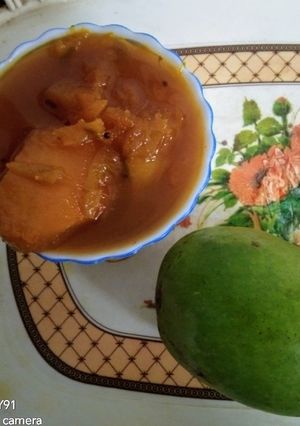 A picture of Bengali Style Sweet Raw Mango Chutney.