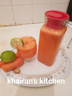 A picture of Carrot juice.