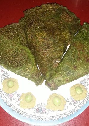 हरियाली पालक चीला (Hariyali palak cheela recipe in hindi) रेसिपी मुख्य फोटो