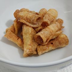 A picture of Crispy potato roll.