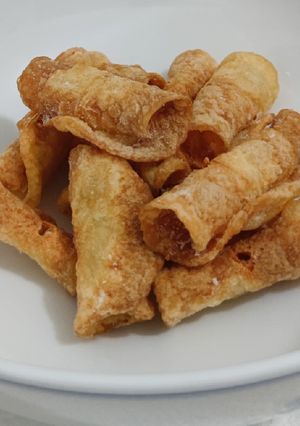 A picture of Crispy potato roll.