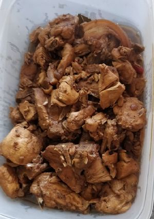 A picture of Chicken and pork adobo.