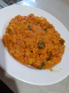 ઉપમા(Upma Recipe in Gujarati) રેસીપી મુખ્ય ફોટો