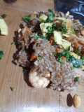 Chow fun de camarón y pollo