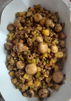 عکسی از دستور غذای نونی 🥖🍄🥔🌶🥩