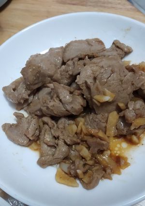Hình của món Thịt kho.