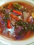Sopa de verduras multicolor