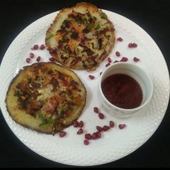 Vegetable Rava Uttapam A picture of Vegetable Rava Uttapam.