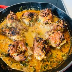 A picture of French Onion Chicken Skillet.