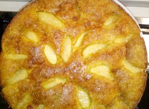 Foto di Torta Mele Arancia Bio e yogurt