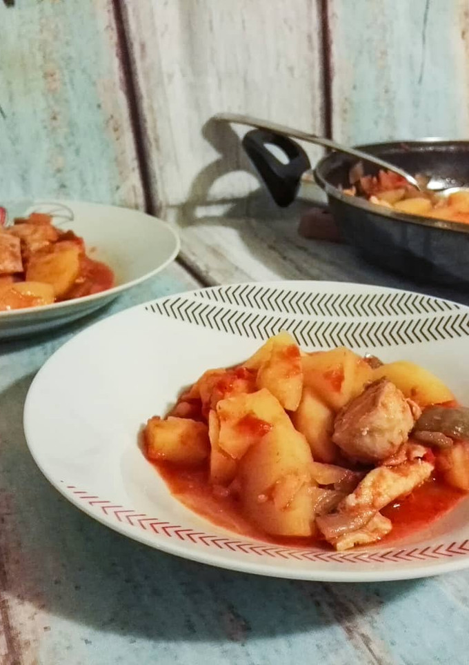Una foto de Tradicional Marmitako de bonito