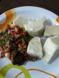 Boiled yam and source