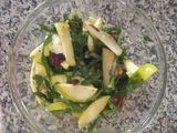 Ensalada de espinacas, tocineta y manzana