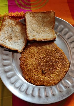 A picture of Besan chilla.