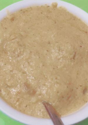A picture of Malai Kofta in white gravy.