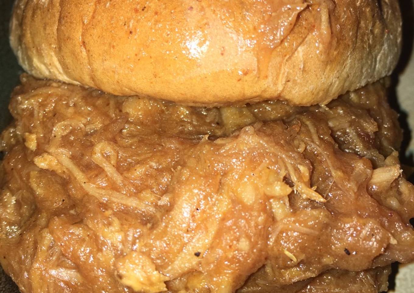 Crock Pot BBQ Pulled Pork Sandwiches