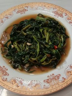 Foto resep Tumis Kangkung Saus Tiram Berkuah