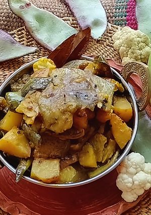 শিম বেগুনের তরকারি(shim beguner tarkari recipe in Bengali) রেসিপির প্রধান ছবি