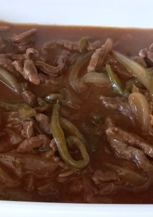 Una foto de 159. Ternera con pimientos