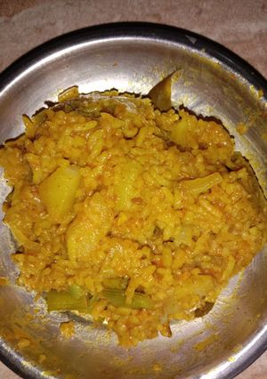 A picture of Masala khichdi.