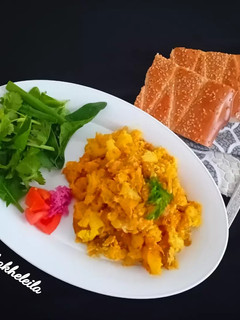 عکسی از دستور خوراک گل کلم با تخم مرغ