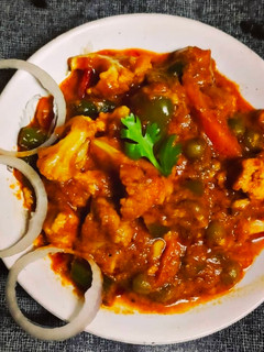 વેજ. કોલ્હાપુરી (Veg. Kolhapuri Recipe In Gujarati) રેસીપી મુખ્ય ફોટો