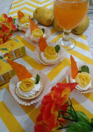 A picture of Mango cream tart.