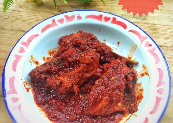 Ayam Goreng Balado Khas Padang