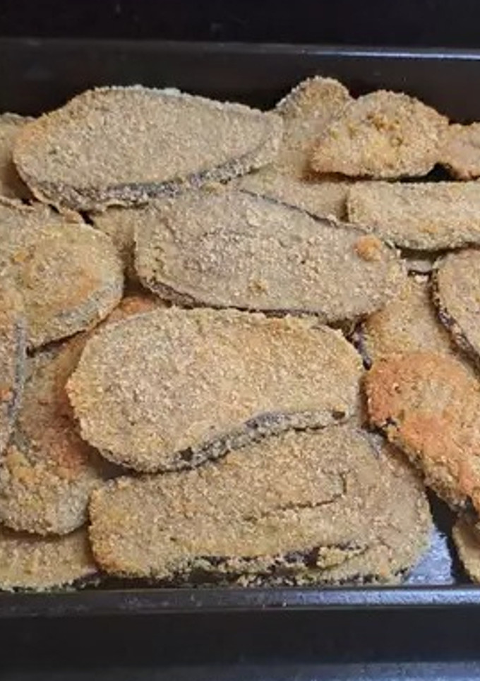 Una foto de Milanesas de berenjenas al horno
