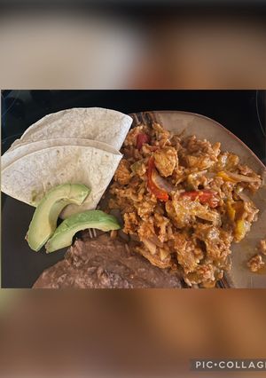 A picture of One Pan Spicy Chicken, Veggie and Rice Bake.