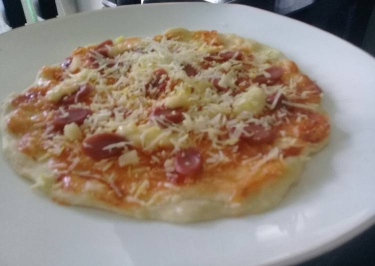 Resep Pizza sosis keju Anti Gagal