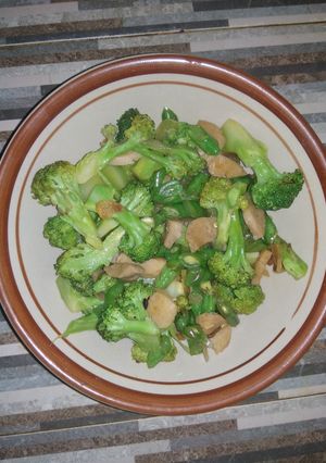 Foto resep Tumis Brokoli Buncis Baso