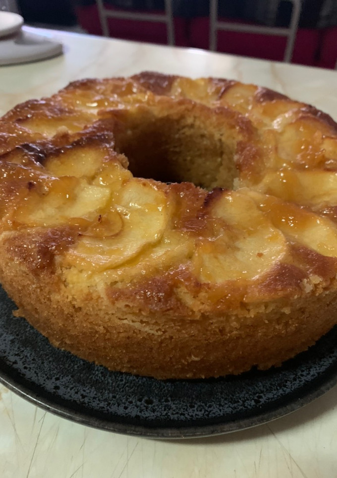 Una foto de Bizcocho de manzana facilísimo