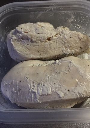 A picture of Steamed Chicken Breast.