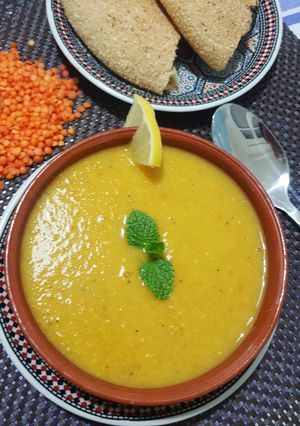 صورة لوصفة شوربة العدس الأحمر على طريقتي