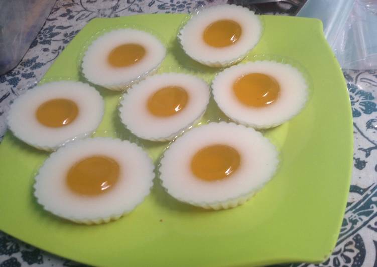 Resep Puding telur mata  sapi  oleh Resty AlGhani Cookpad