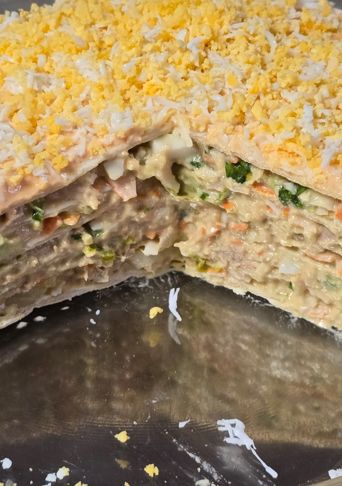 Una foto de Pastel de verano con tortillas de trigo
