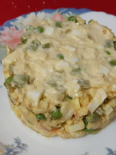 Una foto de Ensaladilla de merluza