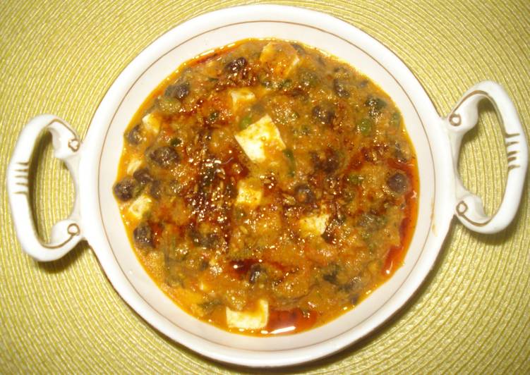 Shahi cholia-paneer