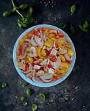 Lườn cá hồi lúc lắc