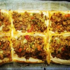 A picture of Salty Curry Pie on Puff Pastry.