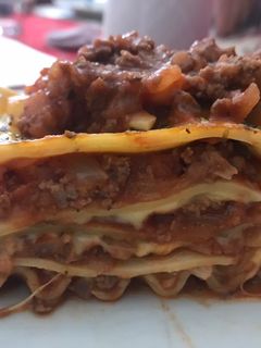 Una foto de Lasaña boloñesa!