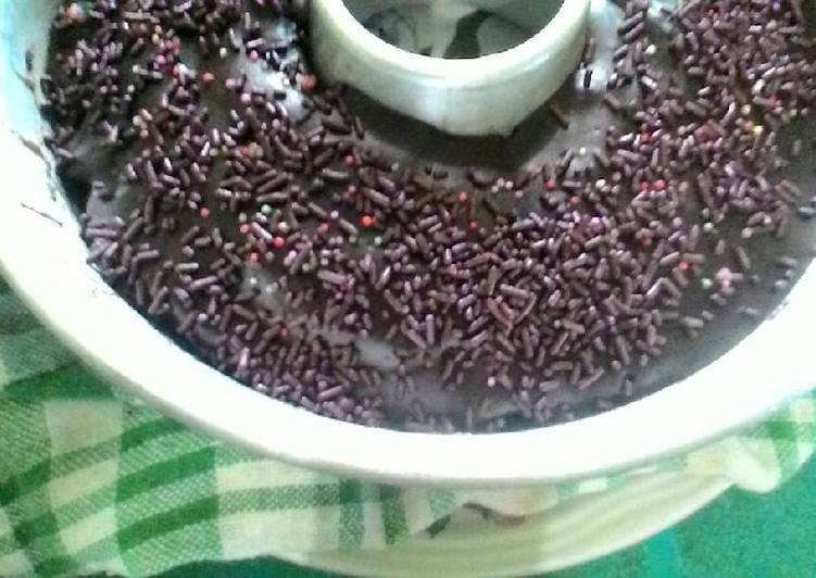 Langkah Mudah untuk Menyiapkan Black Magic Cake Irit Anti Gagal