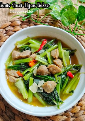 Foto resep Tumis sawi hijau bakso