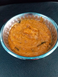 வெங்காய சட்னி (Venkaaya chutney Recipe in Tamil) செய்முறை முக்கிய புகைப்படம்