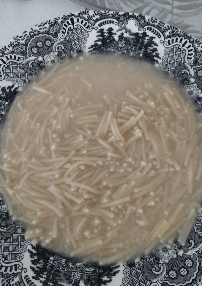 Una foto de Puchero con fideos